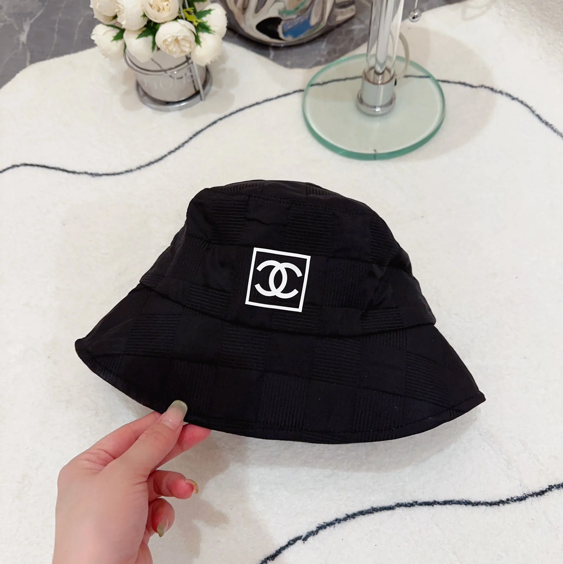 샤넬 빈티지 체크 엠보 버킷 햇 상세 이미지 8