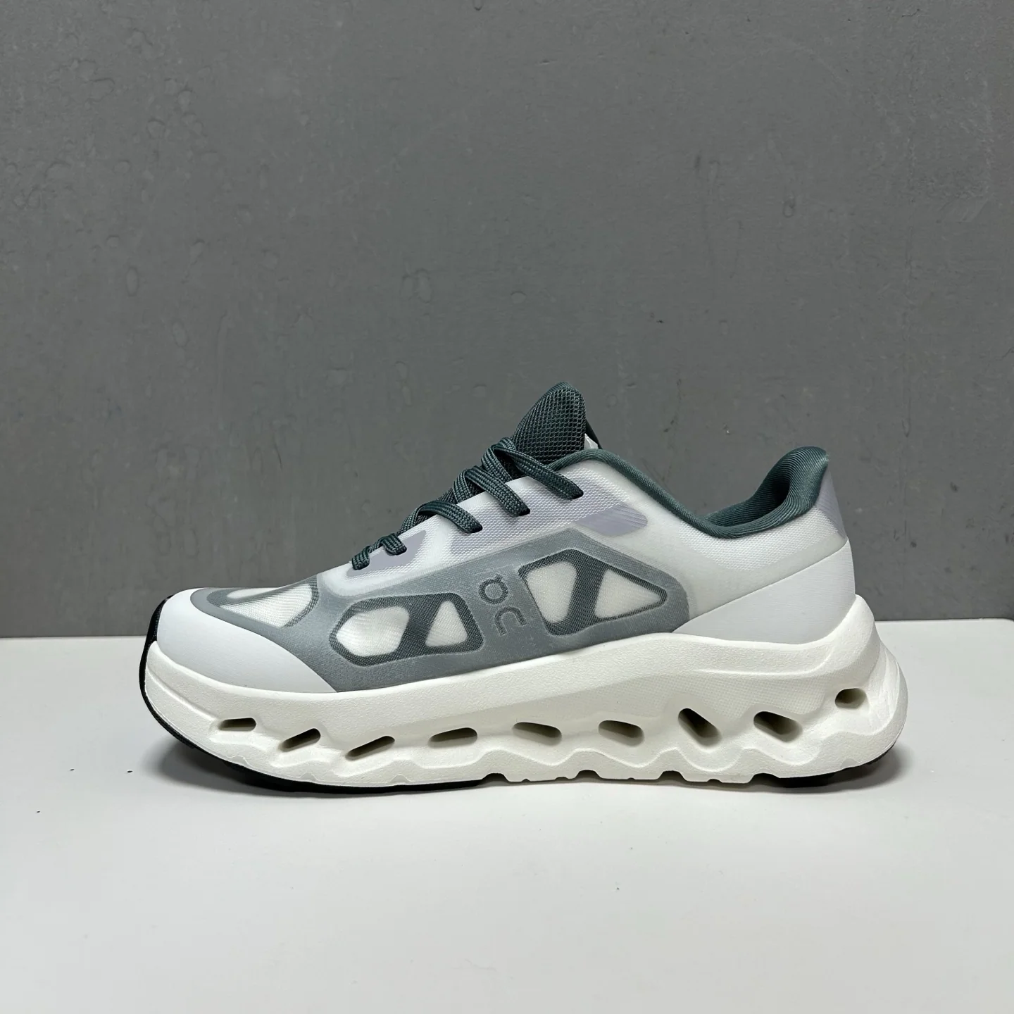 ON 신발 157688 Sneakers 상세 이미지 3