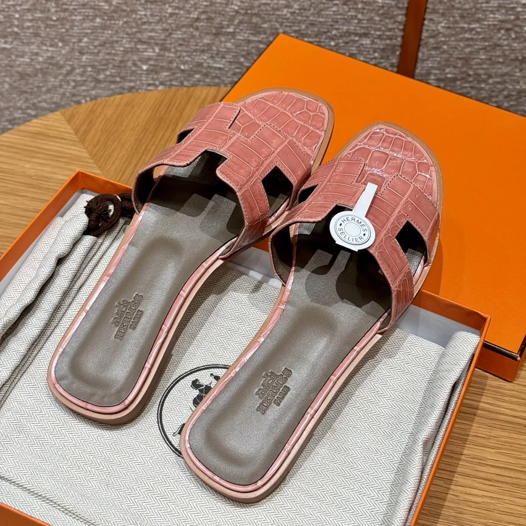 에르메스 오란 샌들 악어가죽 여성 샌들 상세 이미지 3