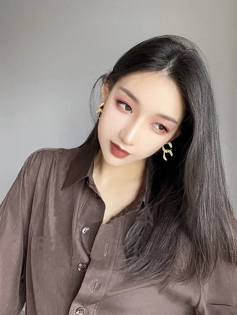 셀린느 C 인터로킹 귀걸이 상세 이미지 2
