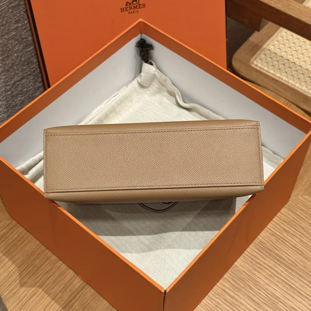 에르메스 미니 켈리 밀크티 가죽 가방 상세 이미지 6