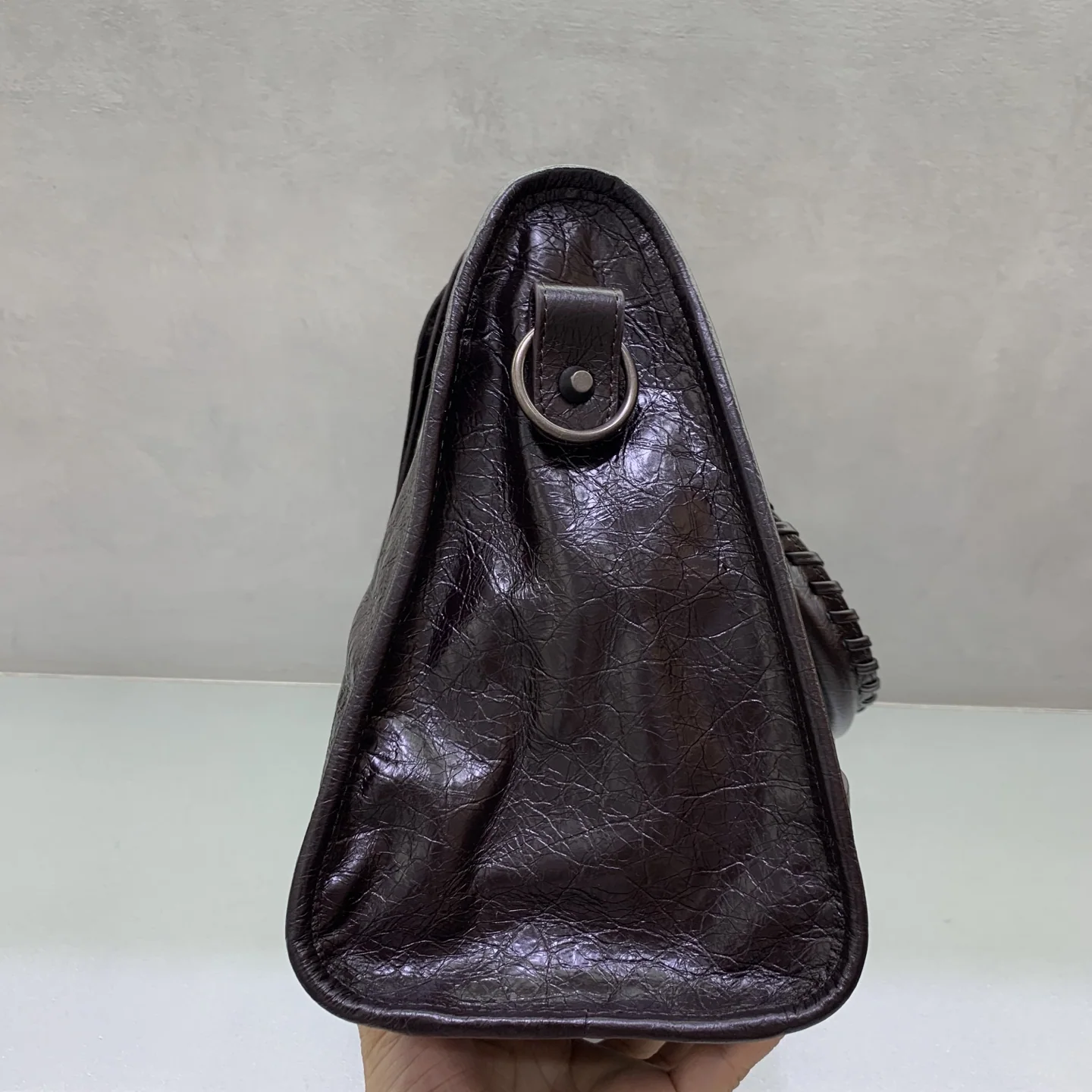 발렌시아가 르 시티 대용량 핸드백 상세 이미지 4