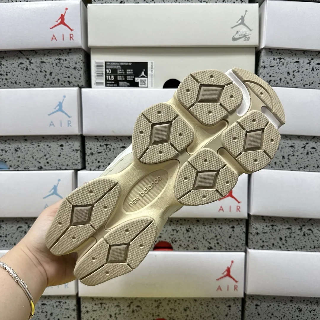 뉴발란스 [C] 9060 U9060JAM 202161 New Balance 9060 상세 이미지 7