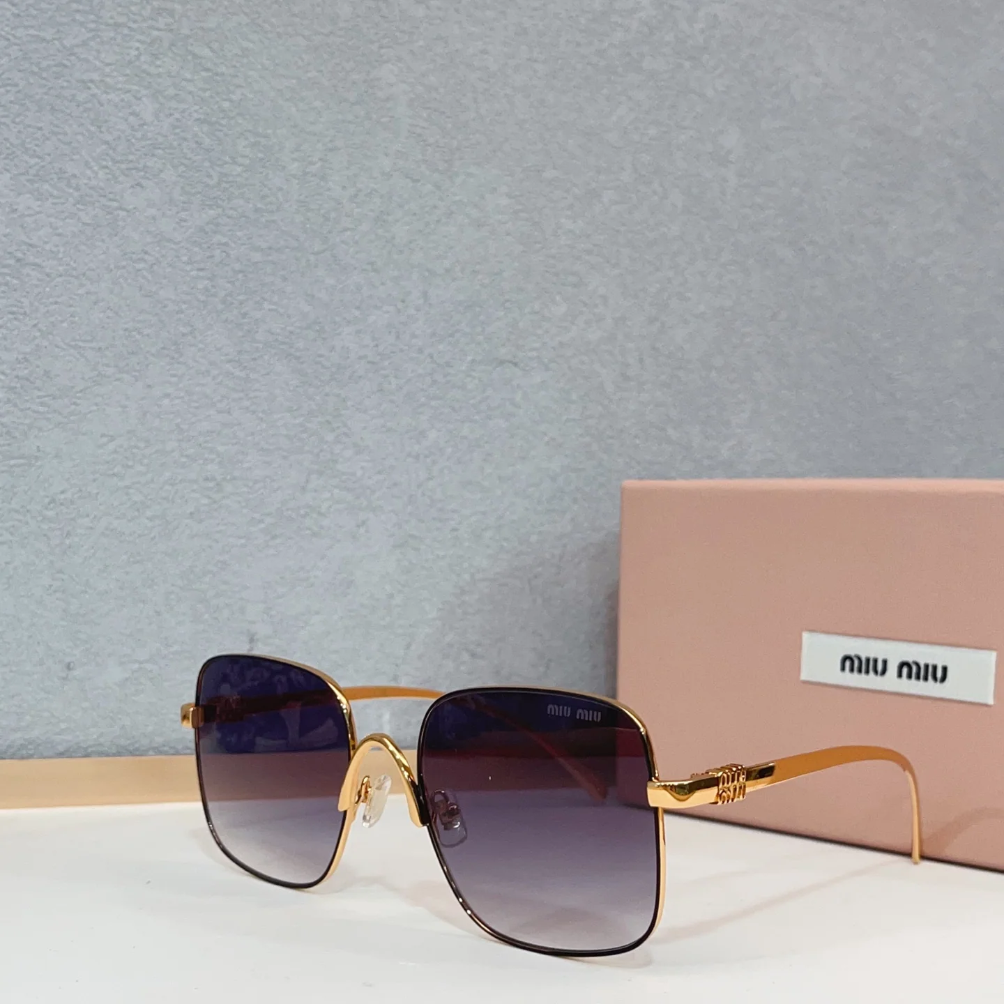 미우미우 선글라스 73082 Miu Miu Sunglasses 상세 이미지 4