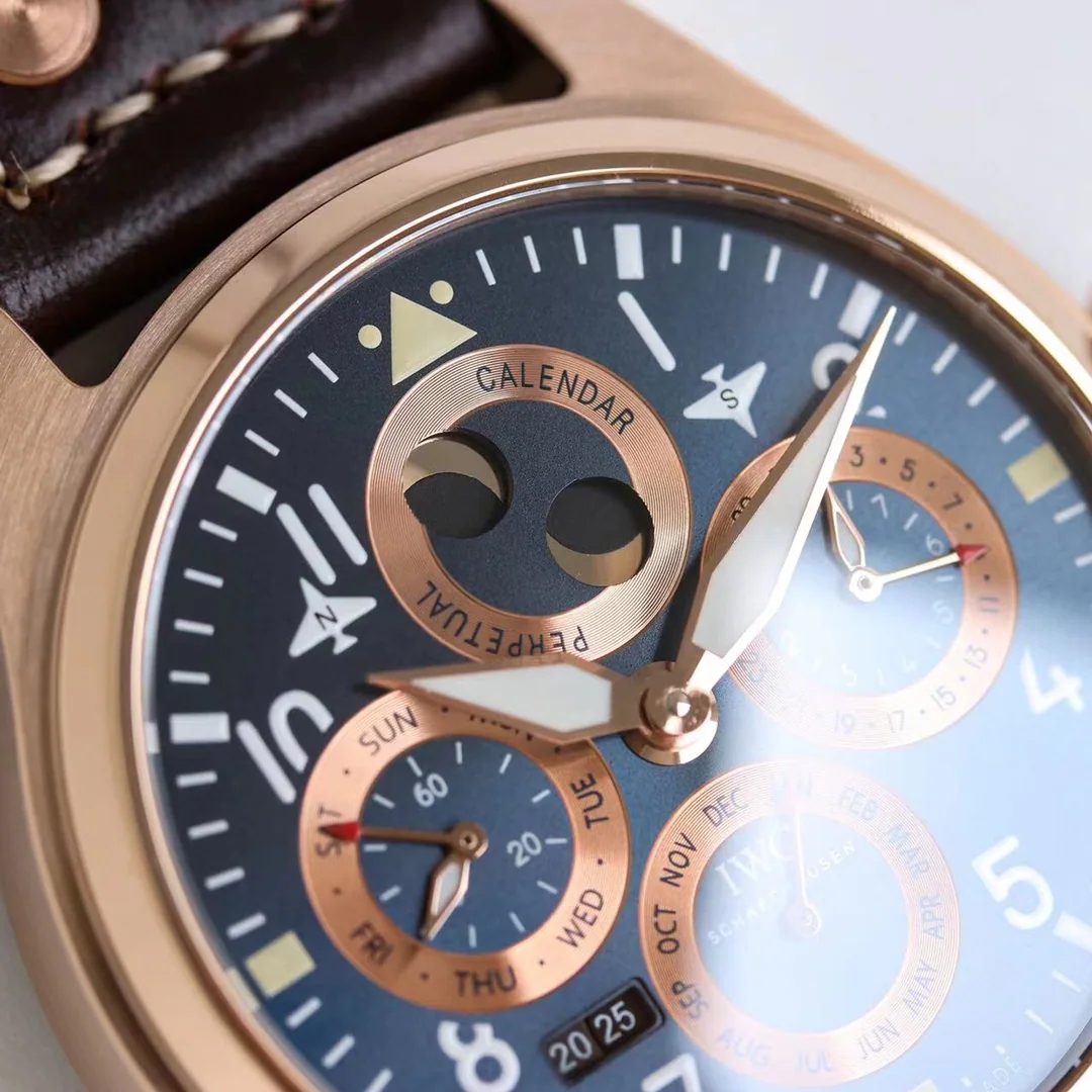 IWC 빅파일럿 퍼페추얼 캘린더 시계 상세 이미지 5