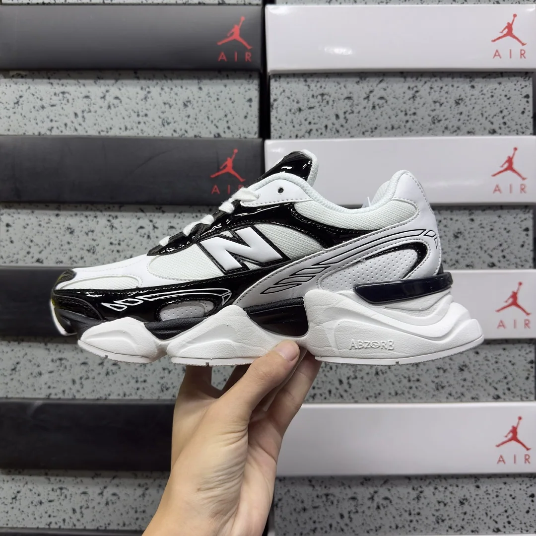 뉴발란스 [C] 9060R U906076M 202250 New Balance 9060R Black White 상세 이미지 4