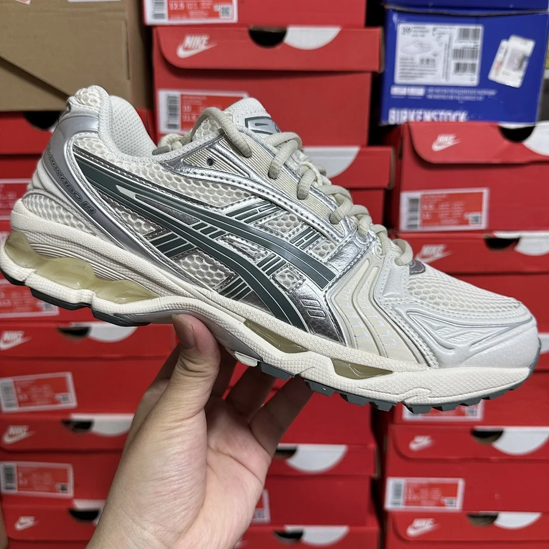 아식스 [TOP] 젤 카야노 14 1201A019-200 200254 Asics Gel-Kayano 14 Birch Dark Pewter 상세 이미지 6