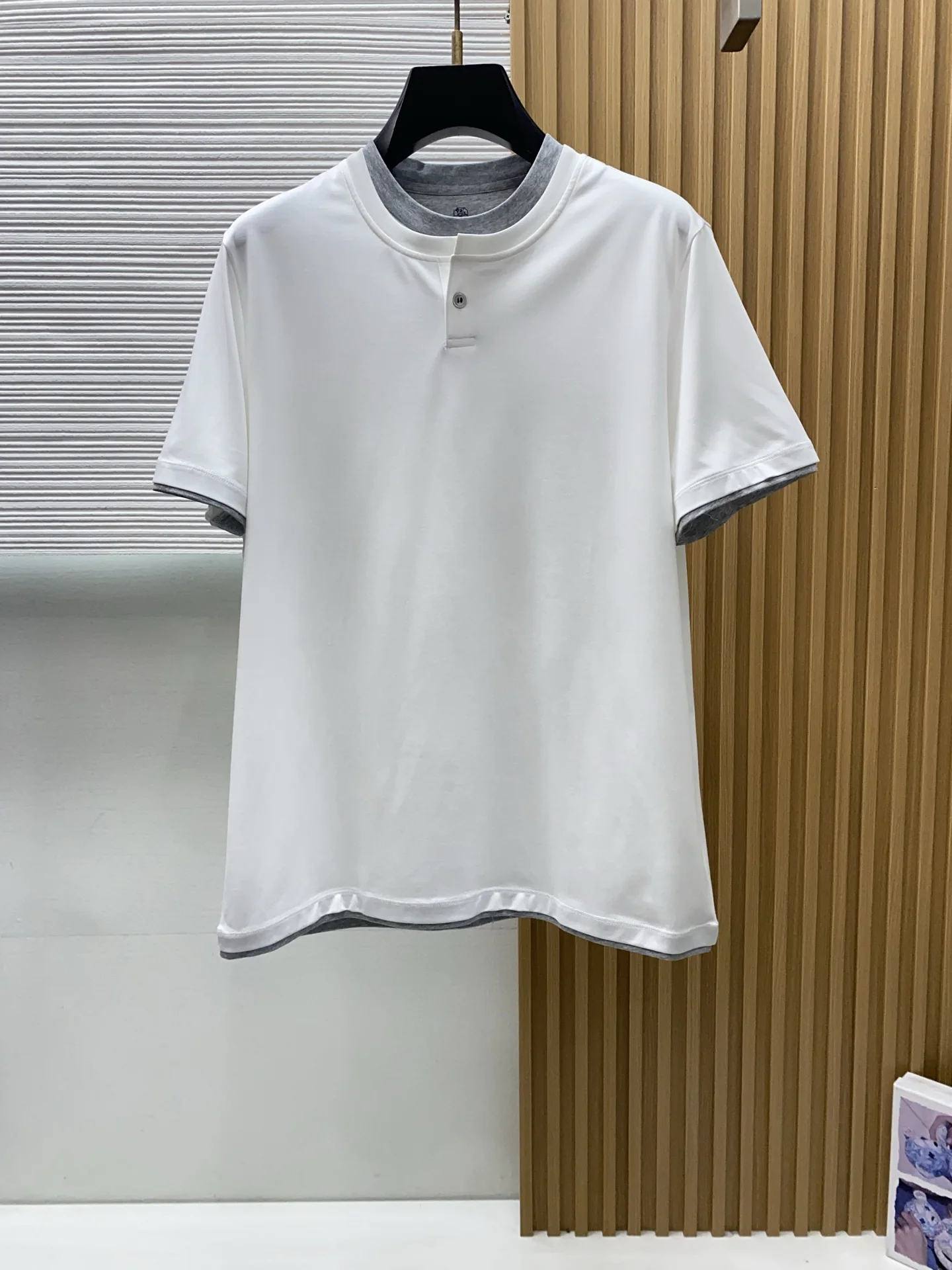 브루넬로쿠치넬리 100 수 머서라이즈드 코튼 남성 반팔 티셔츠 상세 이미지 1