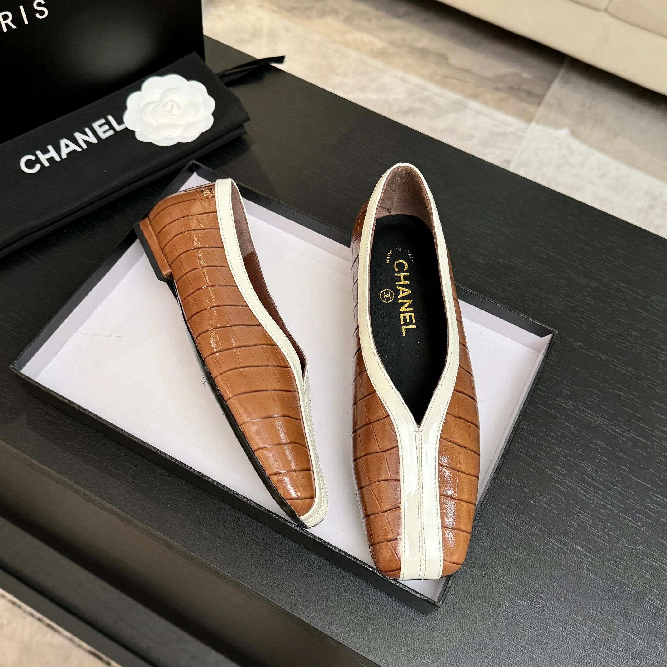 샤넬 26 C 더블 C 컬러블럭 플랫슈즈 상세 이미지 5