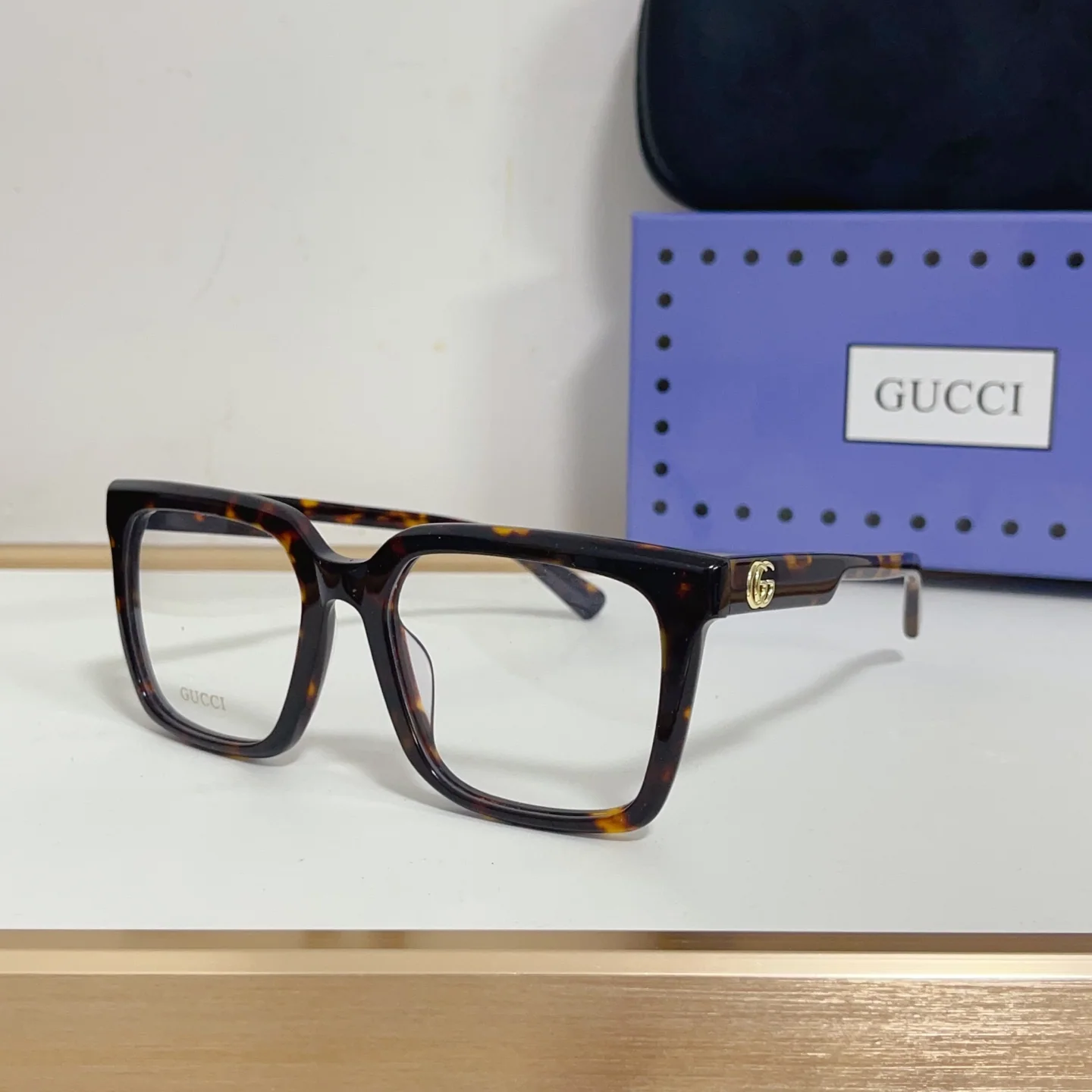 구찌 선글라스 71987 Gucci Sunglasses 상세 이미지 2