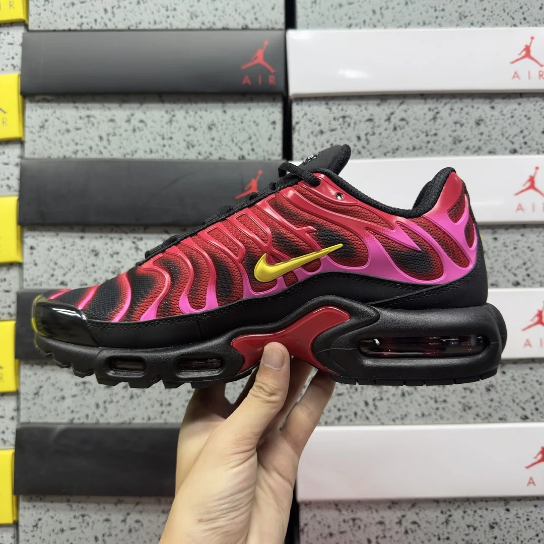 나이키 [TK] 에어 맥스 플러스 DA1472-600 201976 Nike Air Max Plus Supreme University Red 상세 이미지 5