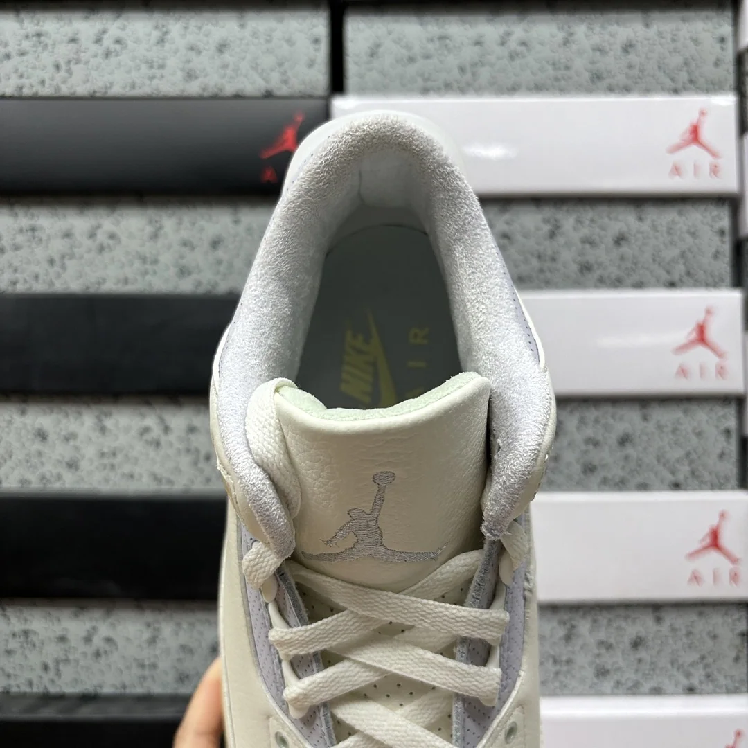 나이키 [RN] IF4396-100 201711 Nike Spring Is In The Air 상세 이미지 4