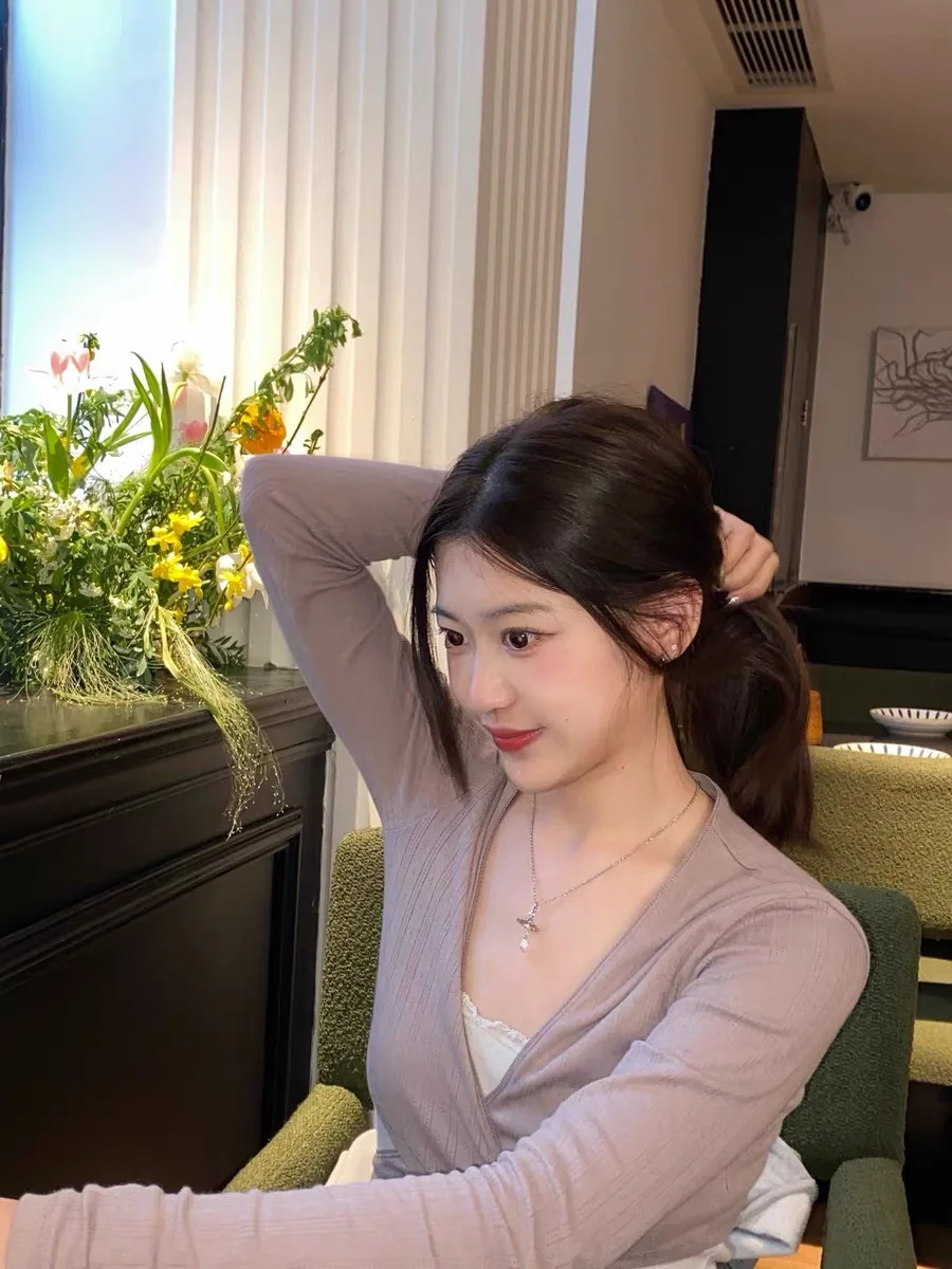 비비안웨스트우드 토성 펜던트 목걸이 상세 이미지 2