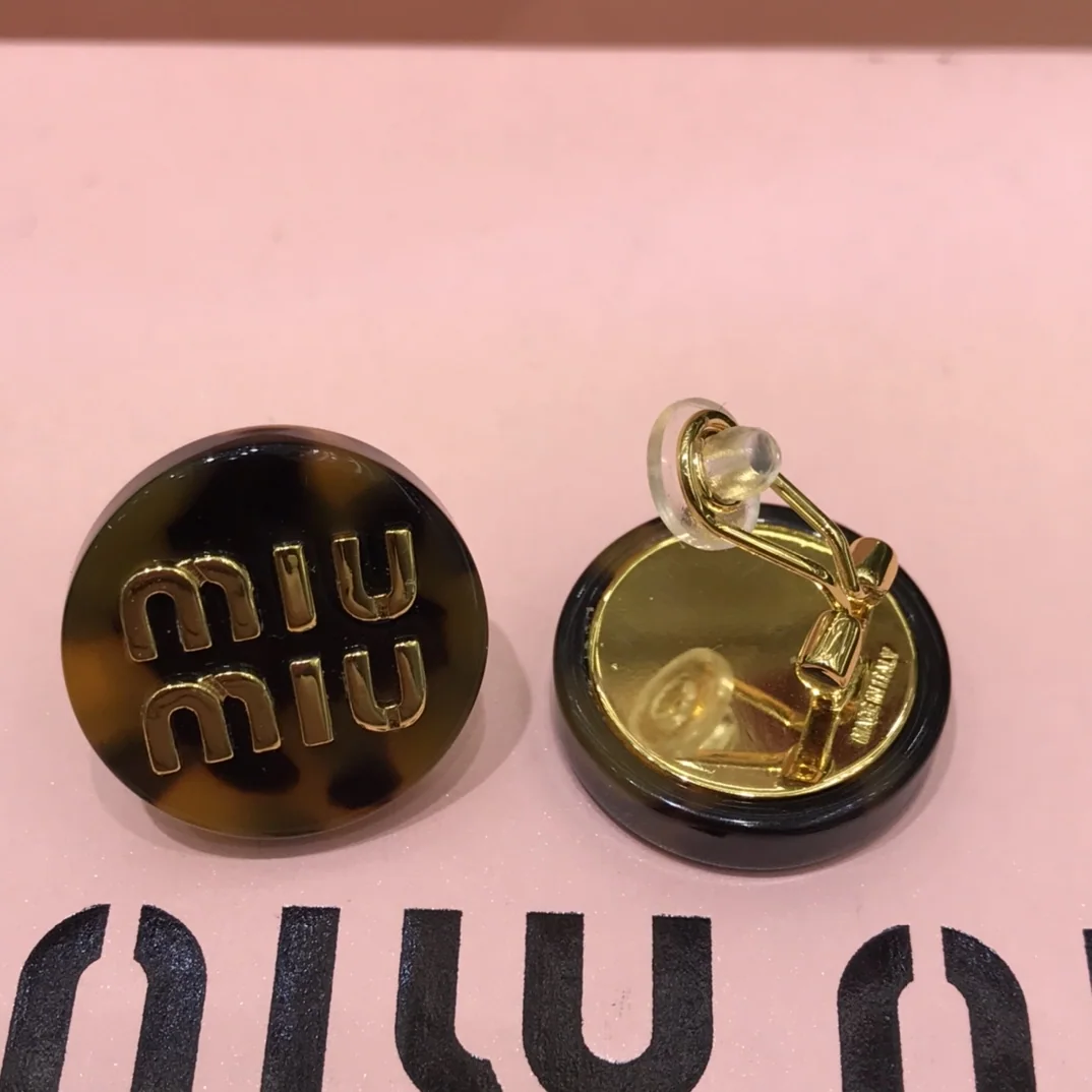 미우미우 글자 클립 귀걸이 상세 이미지 6