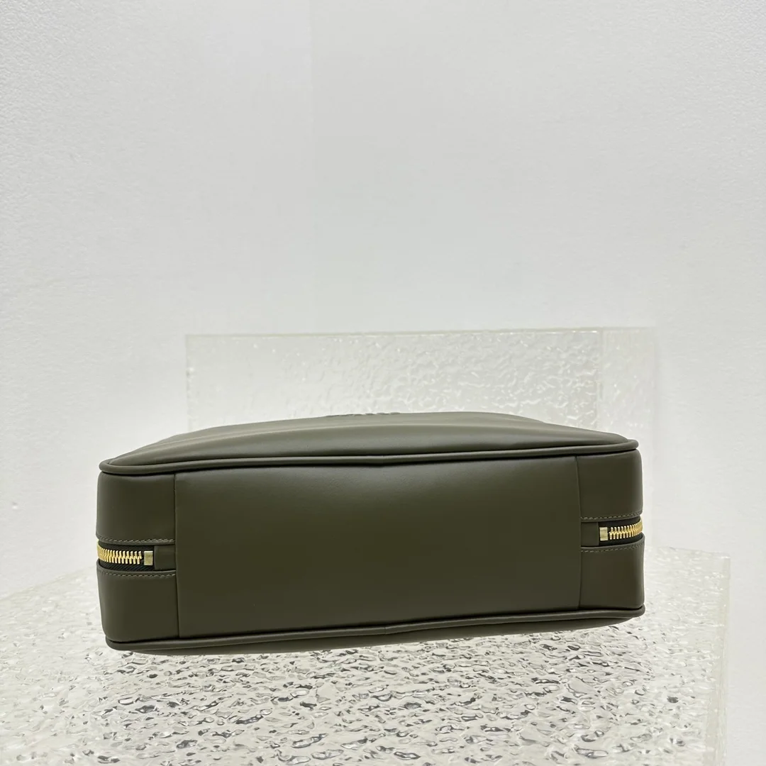 미우미우 가방 상세 이미지 4