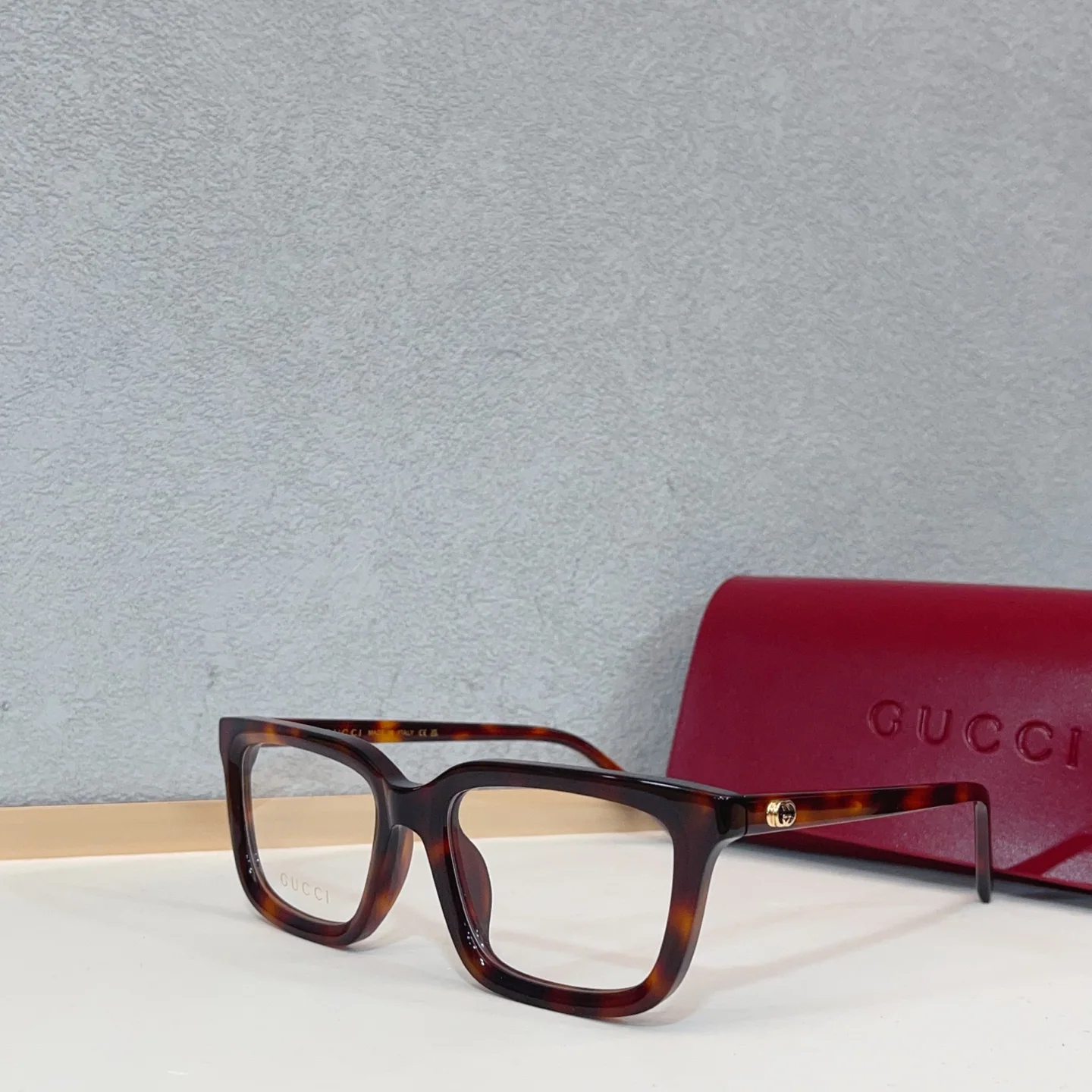 구찌 선글라스 56608 Gucci Sunglasses 상세 이미지 1