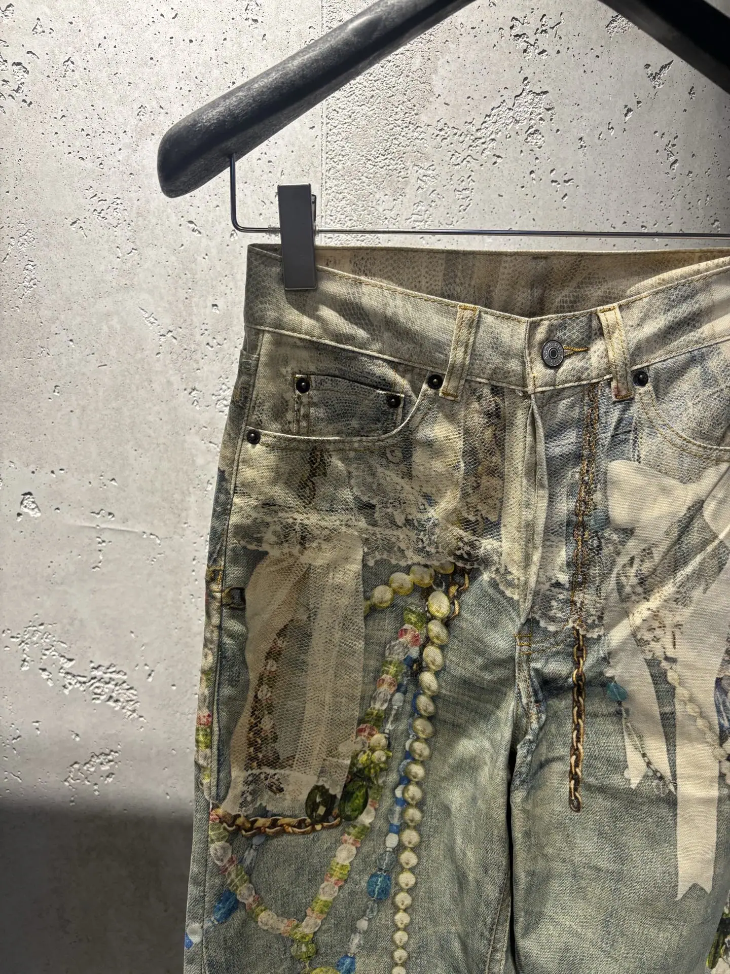 발렌시아가 남성 바지 상세 이미지 3
