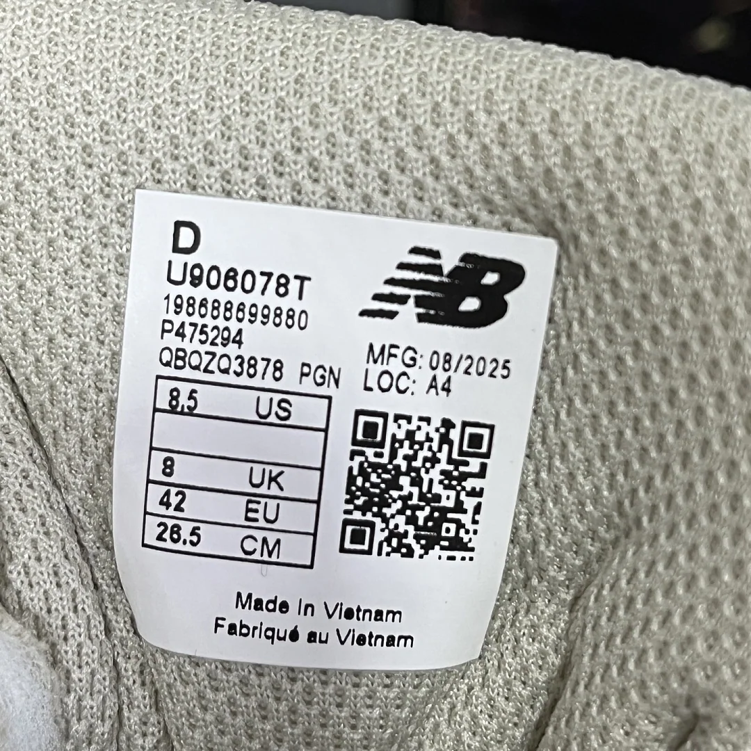 뉴발란스 [C] 9060 U906078T 202220 New Balance 9060 상세 이미지 4