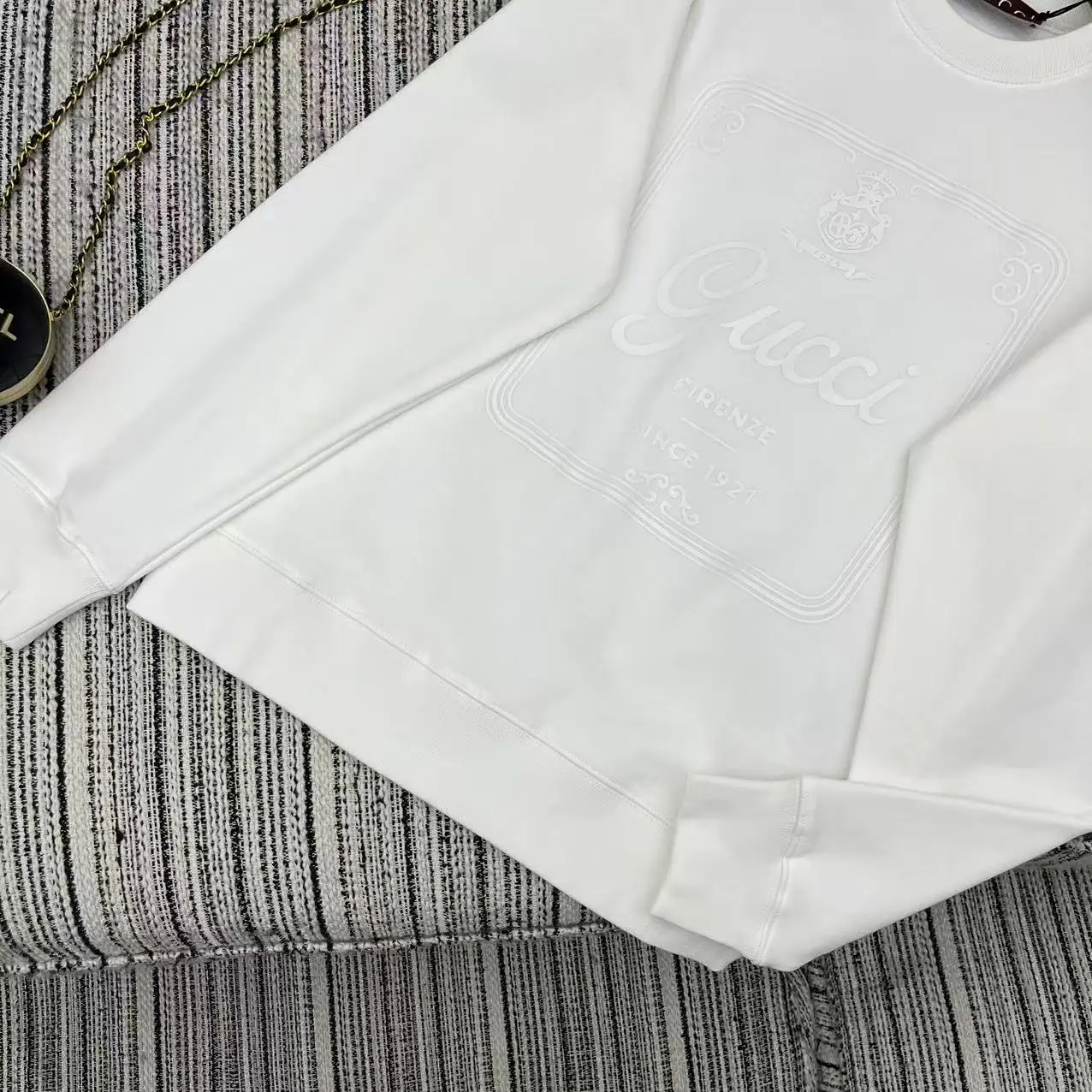 구찌 레터 프린트 크루넥 긴팔 스웨트셔츠 상세 이미지 6