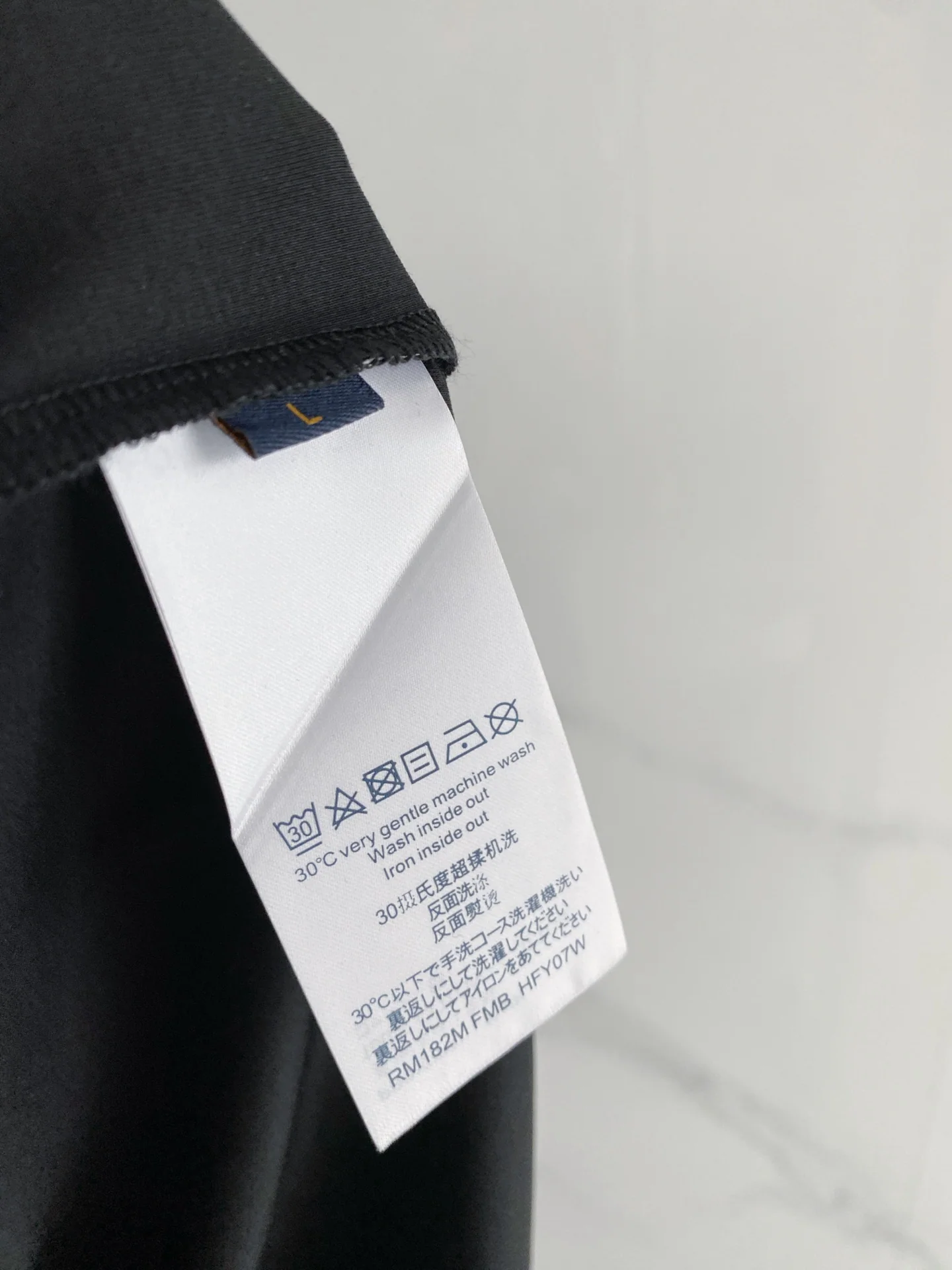 루이비통 크루넥 반팔 티셔츠 상세 이미지 7