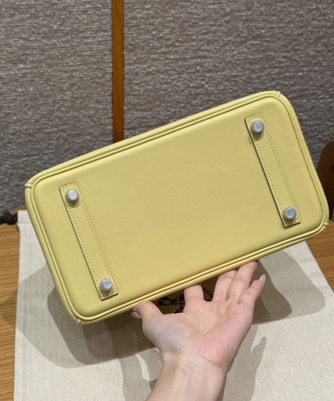 에르메스 버킨 25 cm 소가죽 가방 상세 이미지 5