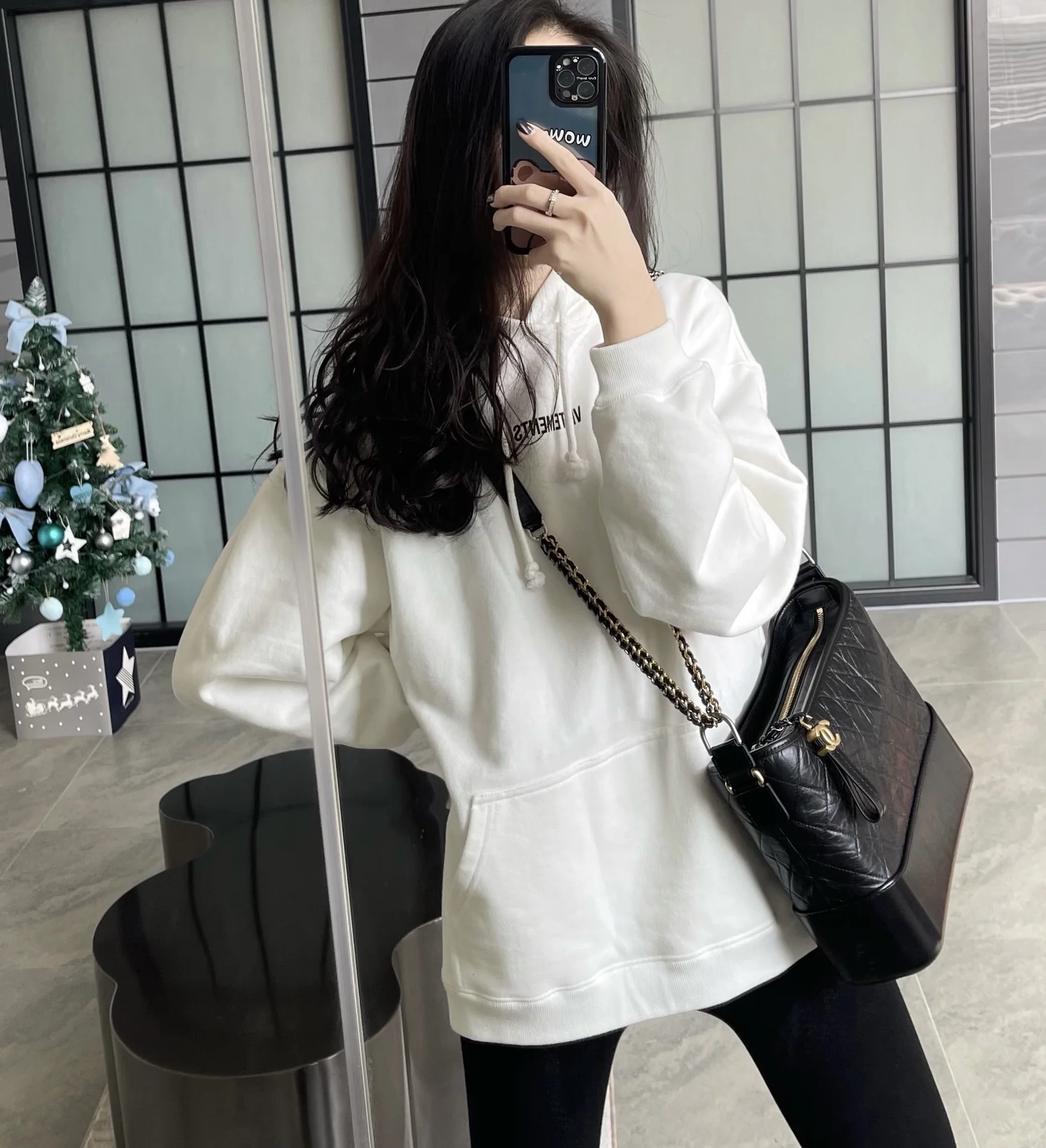 샤넬 가브리엘 미디엄 가방 상세 이미지 7