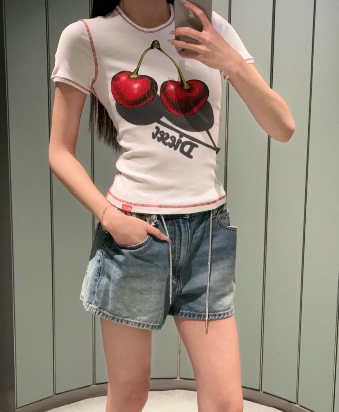 알렉산더왕 라인스톤 드로스트링 데님 여성 반바지 상세 이미지 5