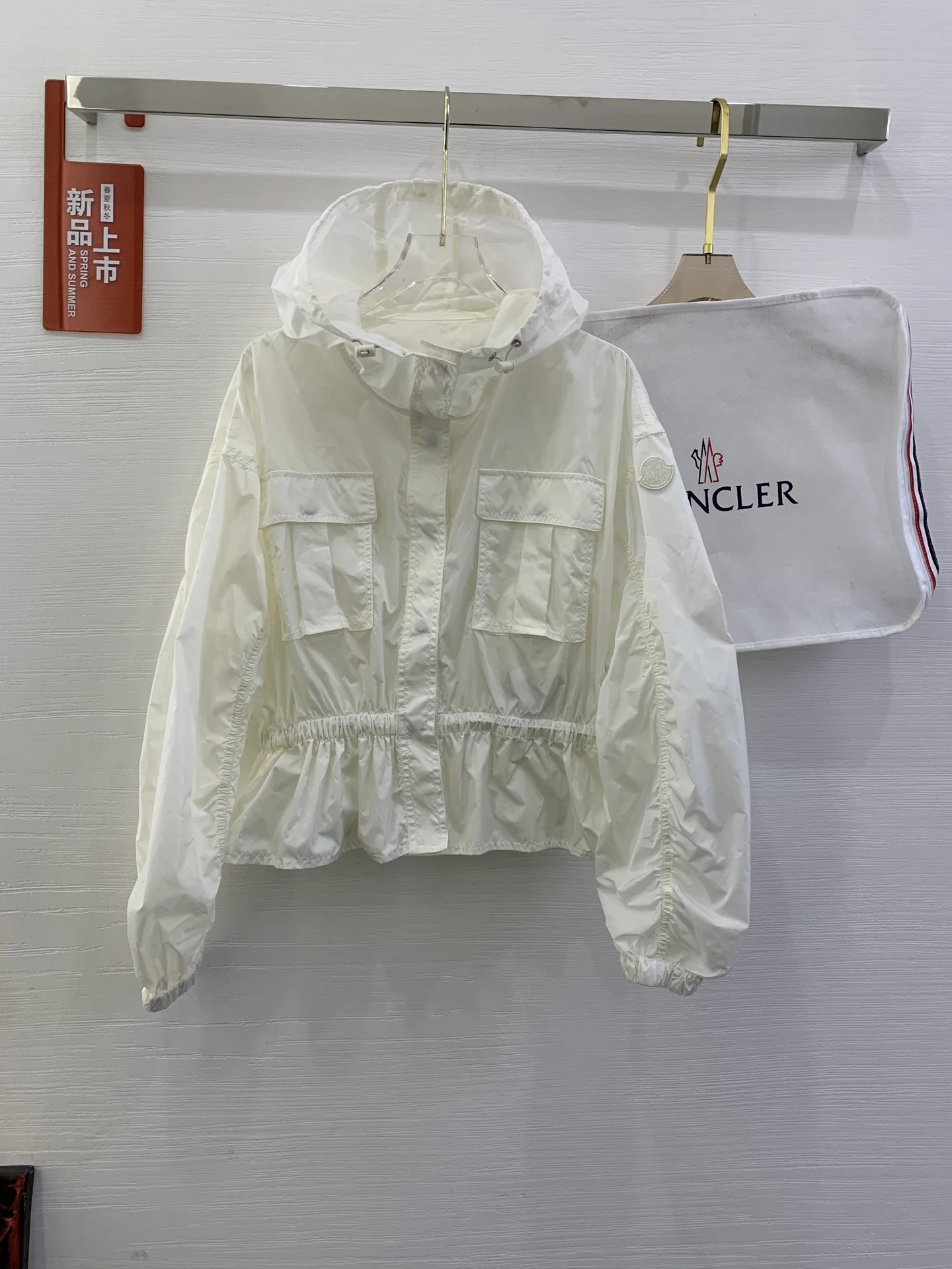 몽클레어 여성 후드 나일론 재킷 6519