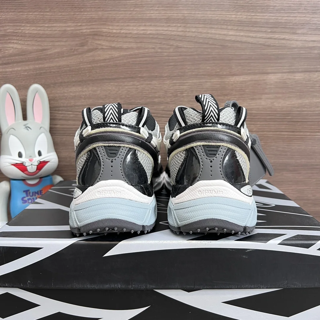오프화이트 신발 상세 이미지 4