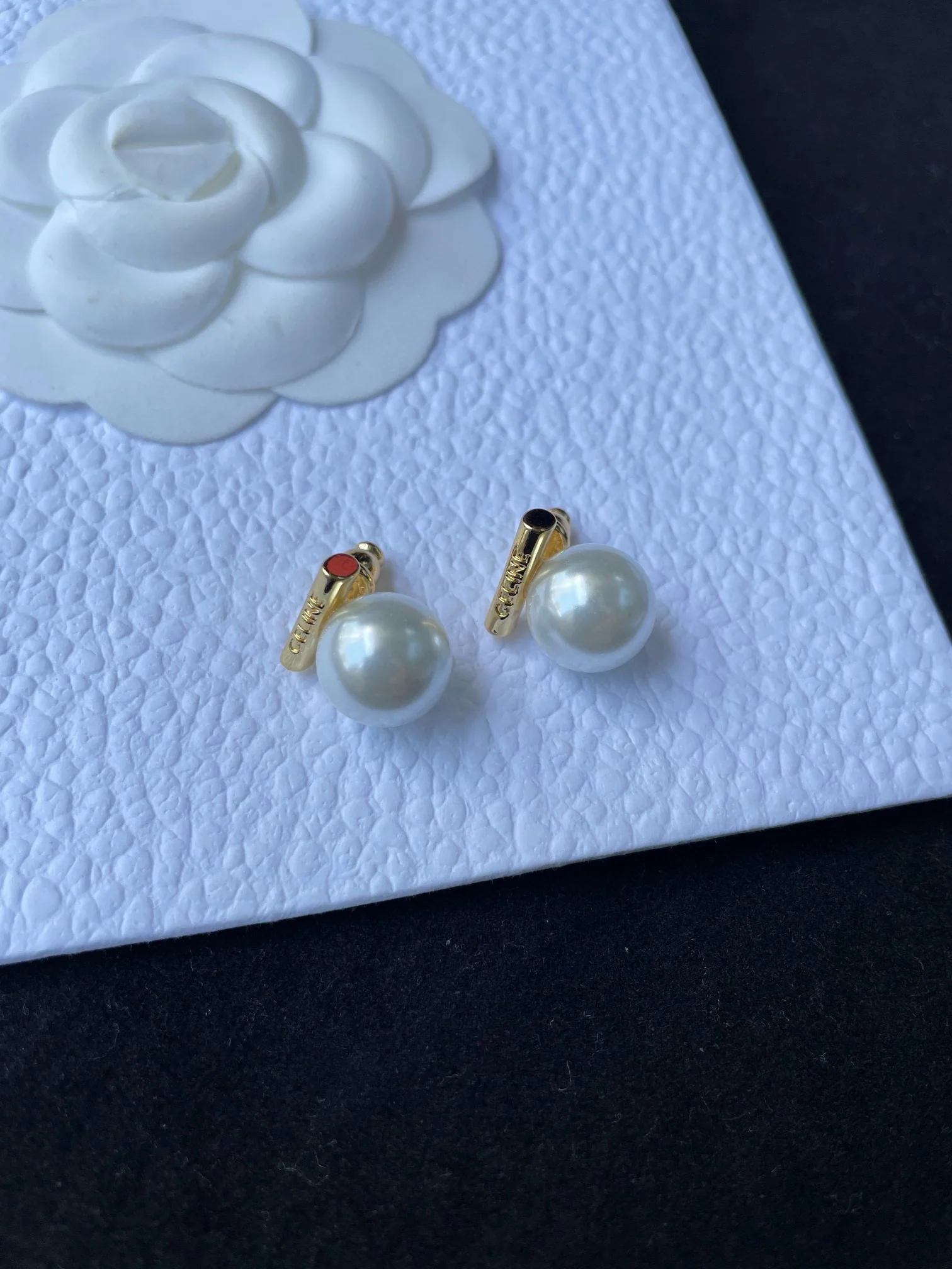 셀린느 귀걸이 69253 Celine Earrings 상세 이미지 3