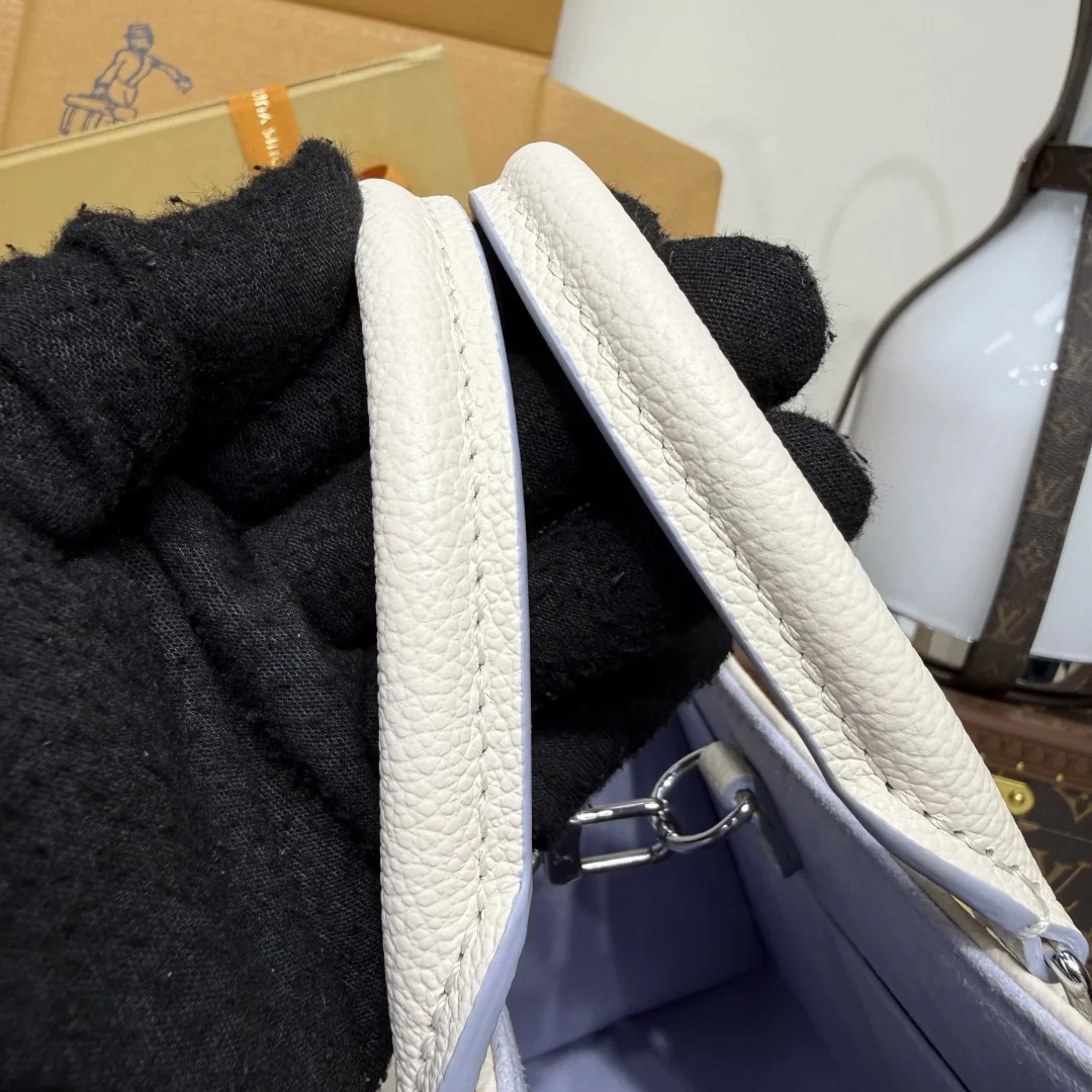 루이비통 온더고 스몰 모노그램 앙프랑트 가방 M29976 상세 이미지 9
