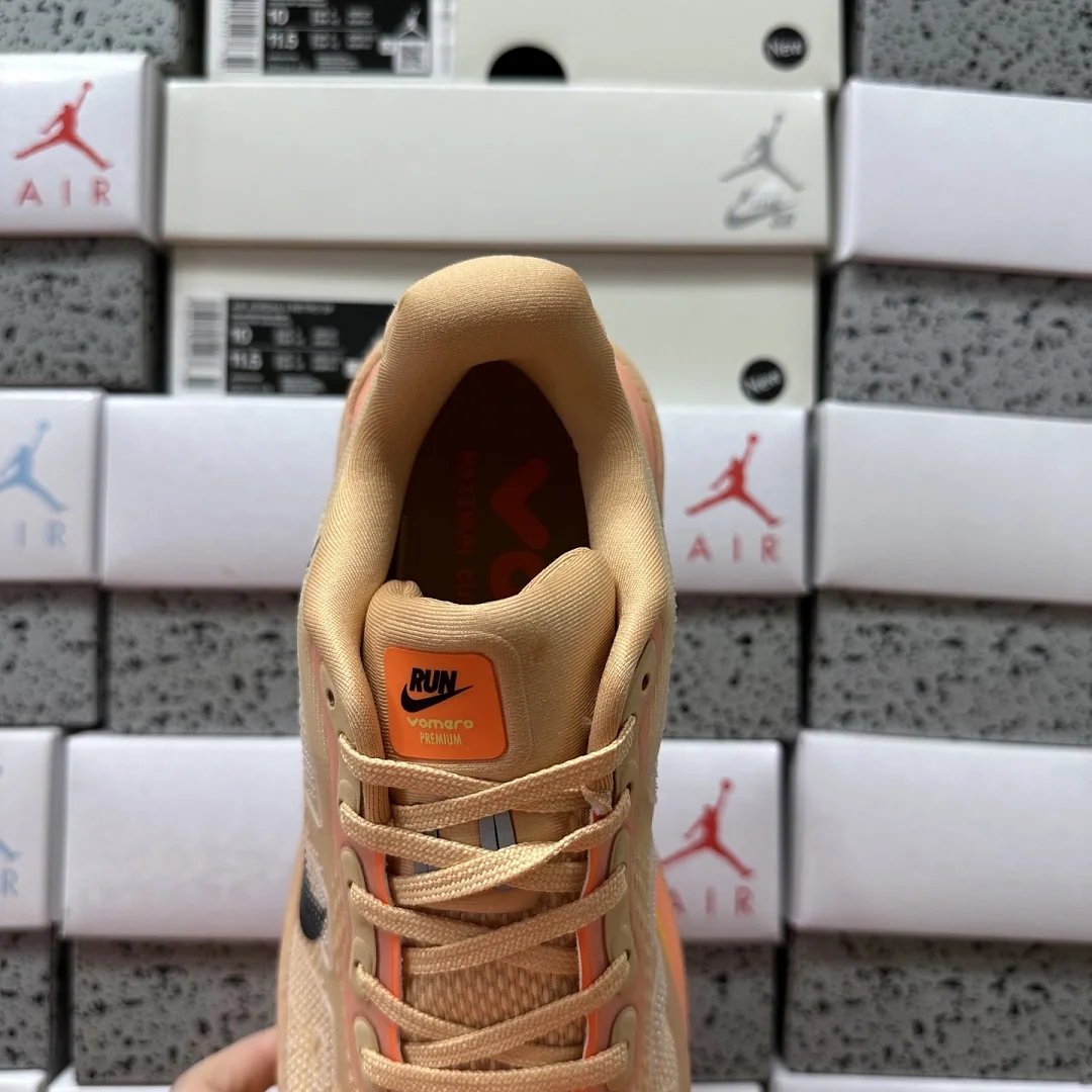 나이키 [5A] 보메로 프리미엄 오렌지 HQ2050-100 201629 Nike Vomero Premium 상세 이미지 4