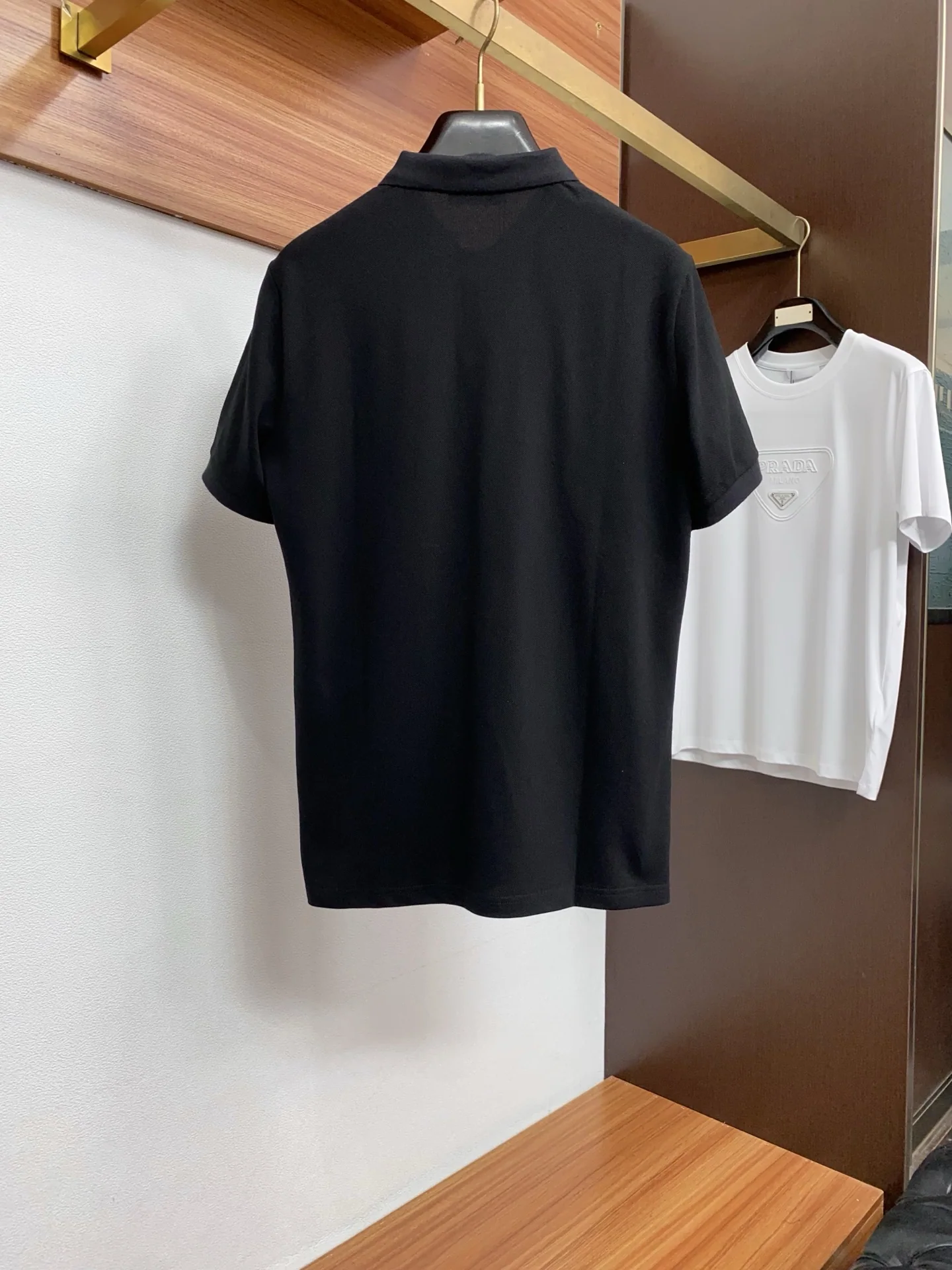 로에베 남성 피케 반팔 폴로셔츠 상세 이미지 10