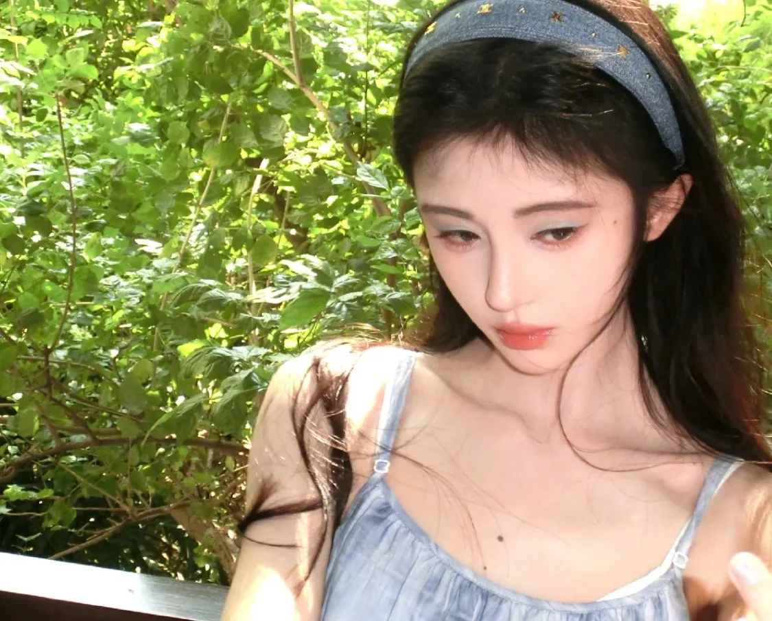 셀린느 골드 개선문 데님 블루 와이드 헤드밴드 상세 이미지 2