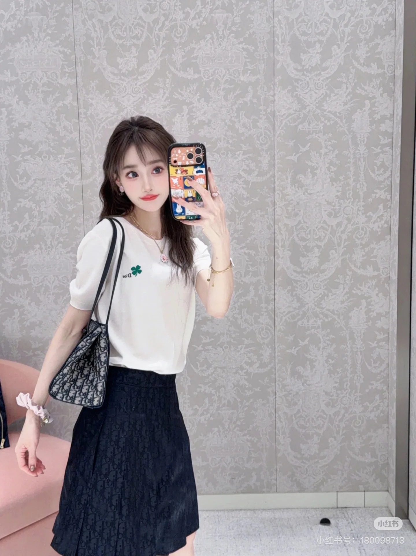 디올 YB 울 크루넥 레터 로고 여성 반팔 티셔츠 상세 이미지 3