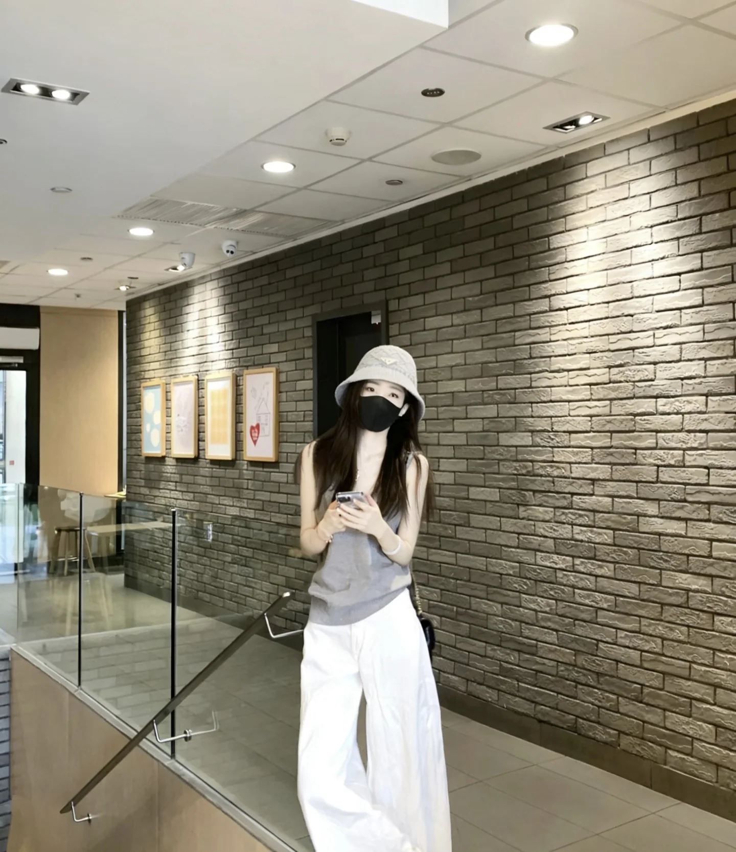 프라다 버킷햇 모자 상세 이미지 8