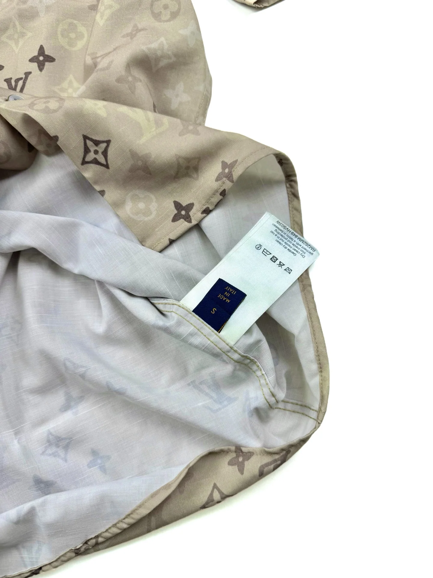 루이비통 남성 반팔 상세 이미지 7