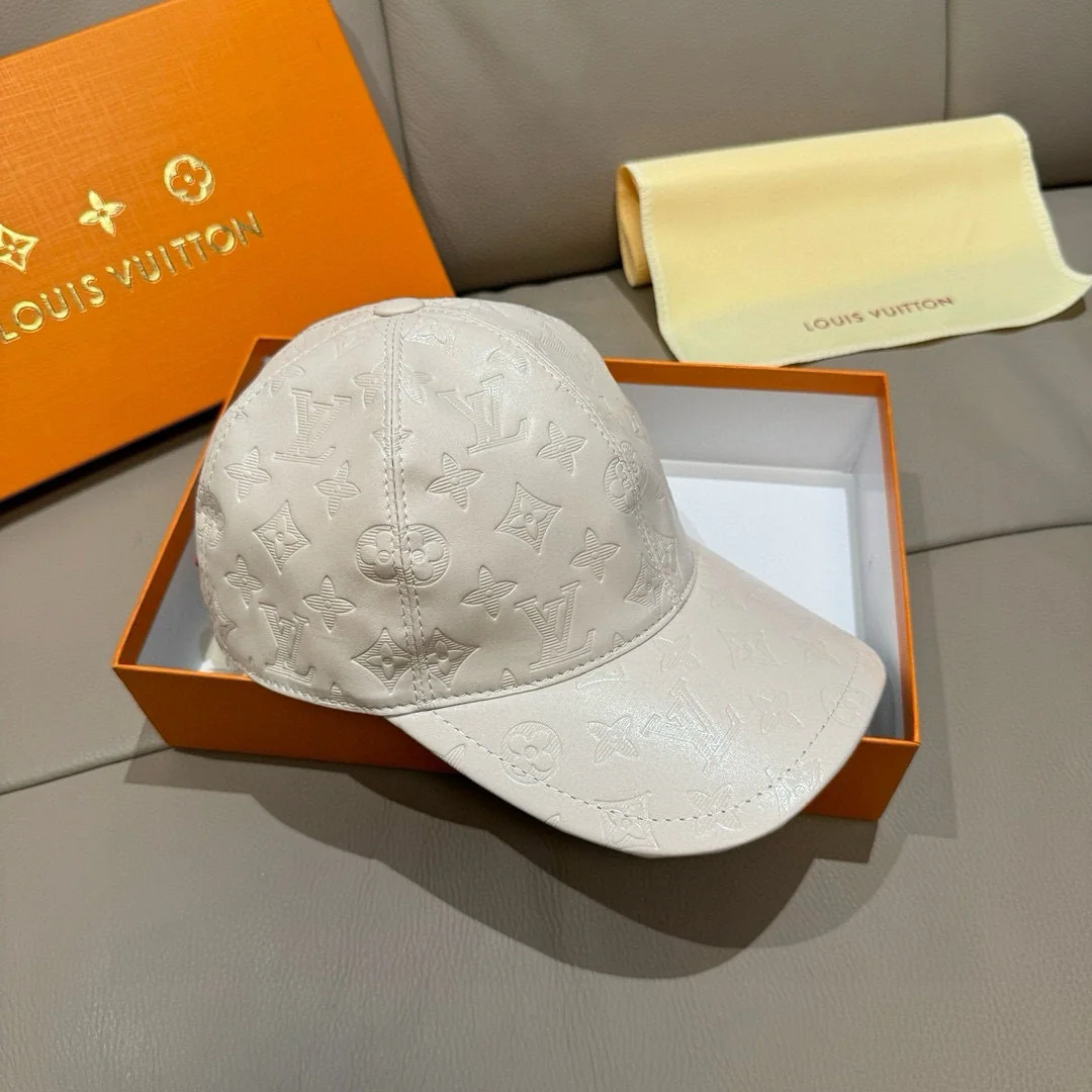 루이비통 천연 가죽 야구모자 상세 이미지 3
