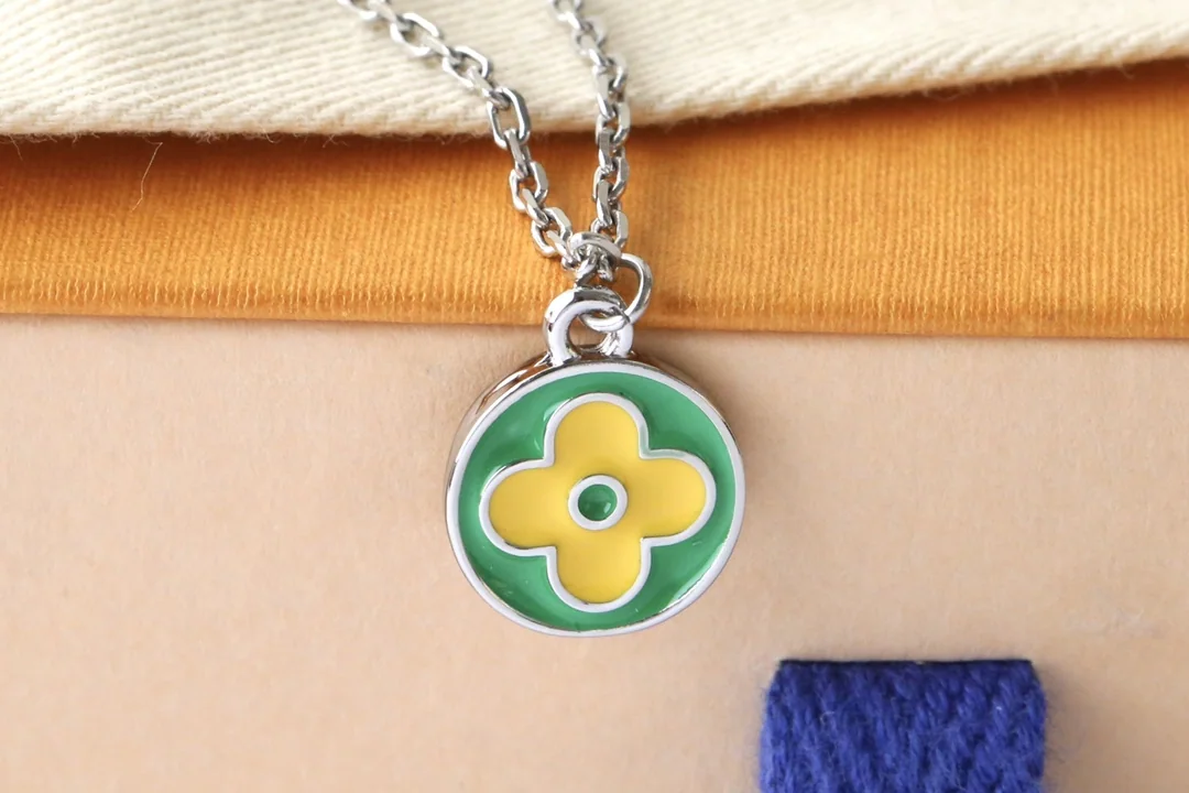 루이비통 목걸이 64168 Louis Vuitton Necklace 상세 이미지 4