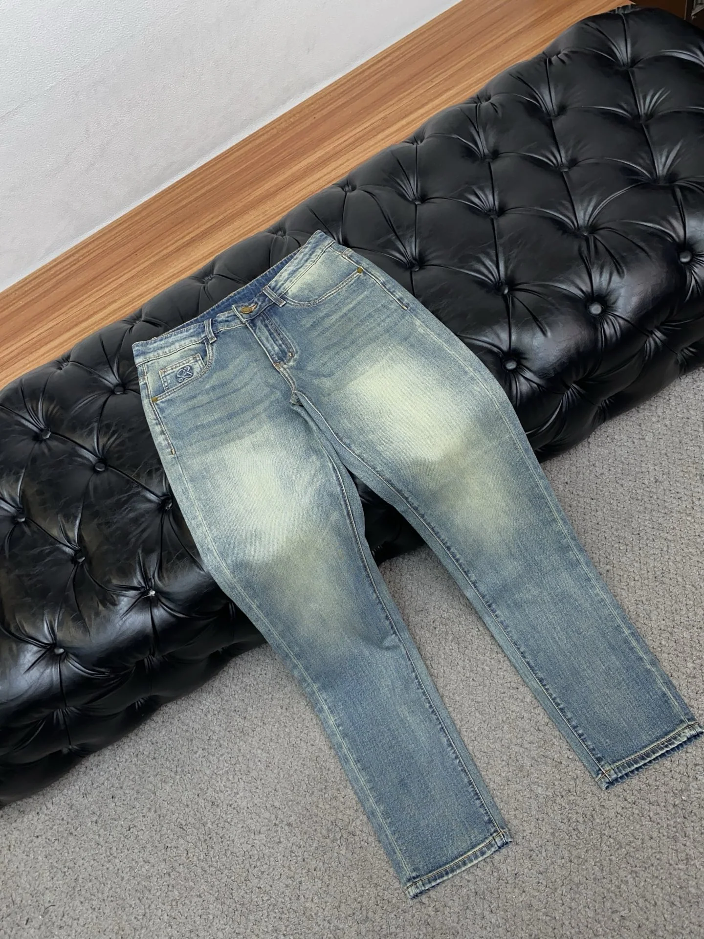 로에베 커스텀 데님 바지 상세 이미지 6