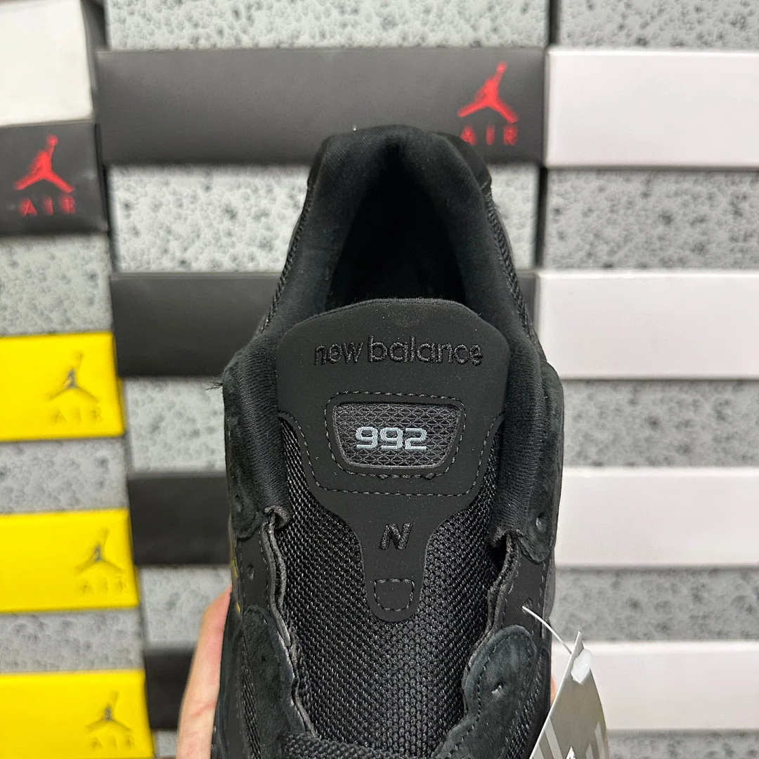 뉴발란스 [ZOK] 992 M992EA 202035 New Balance 992 Triple Black 상세 이미지 9