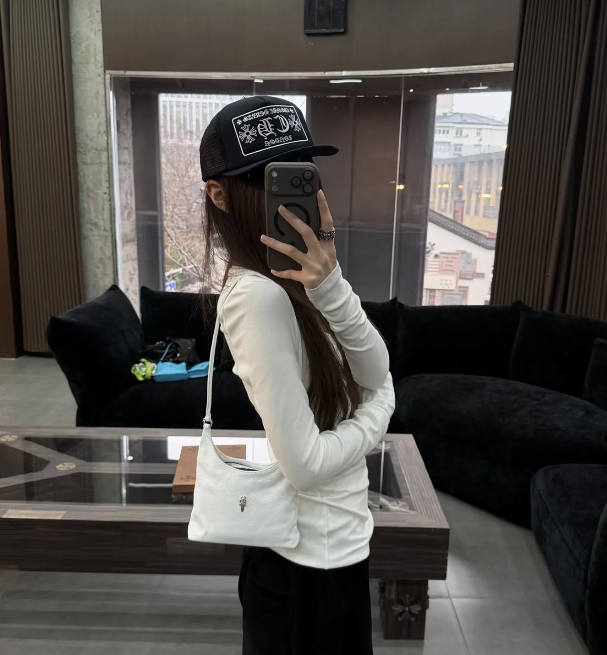 크롬하츠 클래식 화이트 비보 가방 상세 이미지 6
