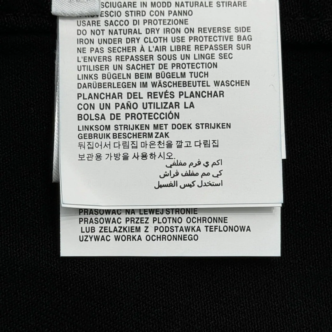 프라다 무지 로고 배지 카라 남성 반팔 셔츠 상세 이미지 9