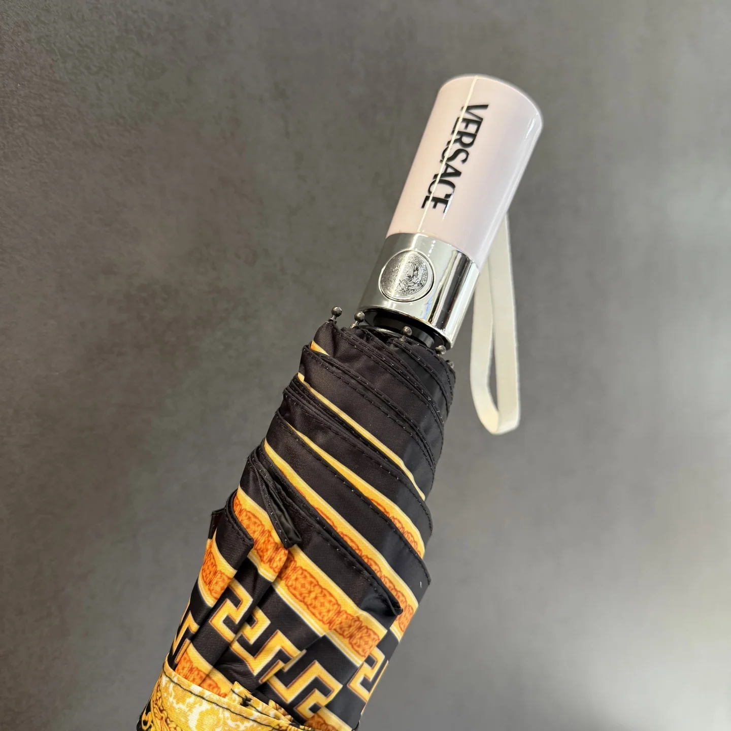 베르사체 우산 85653 Versace Umbrella 상세 이미지 4