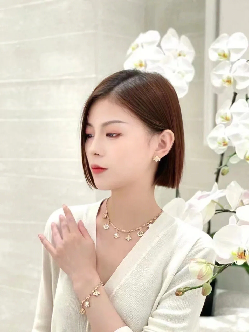 디올 행운 모티브 팔찌 상세 이미지 3