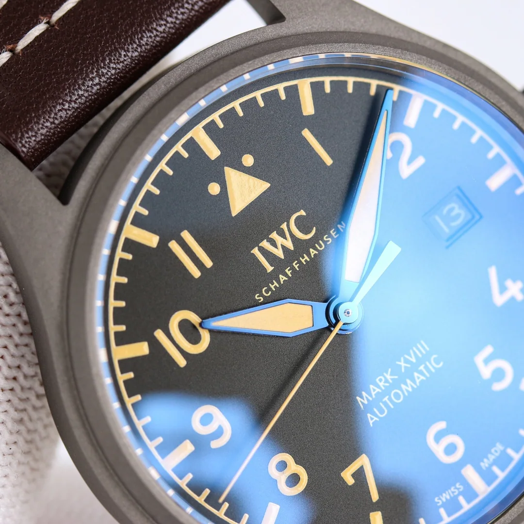IWC 파일럿 마크 XVIII 티타늄 시계 IW327006 상세 이미지 4