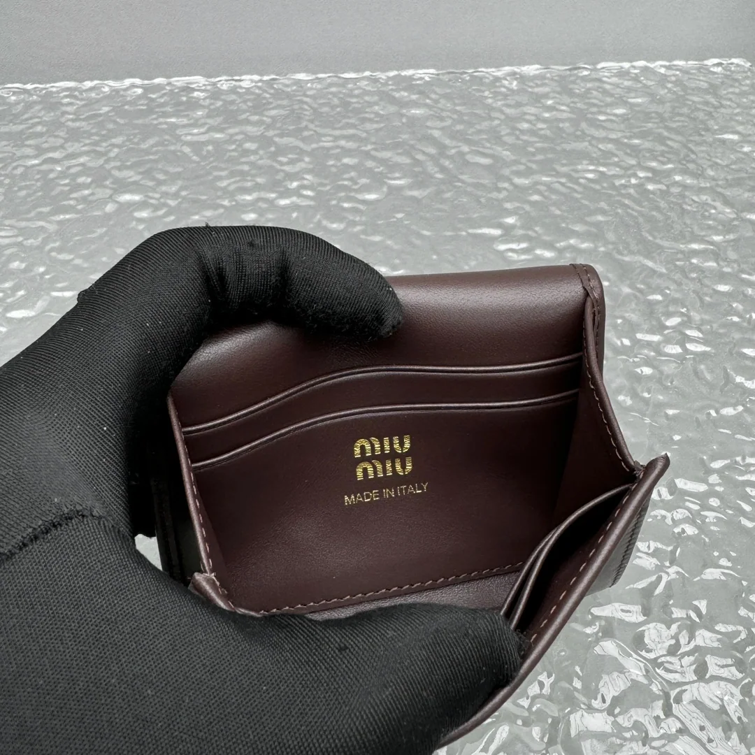 미우미우 지갑 상세 이미지 9