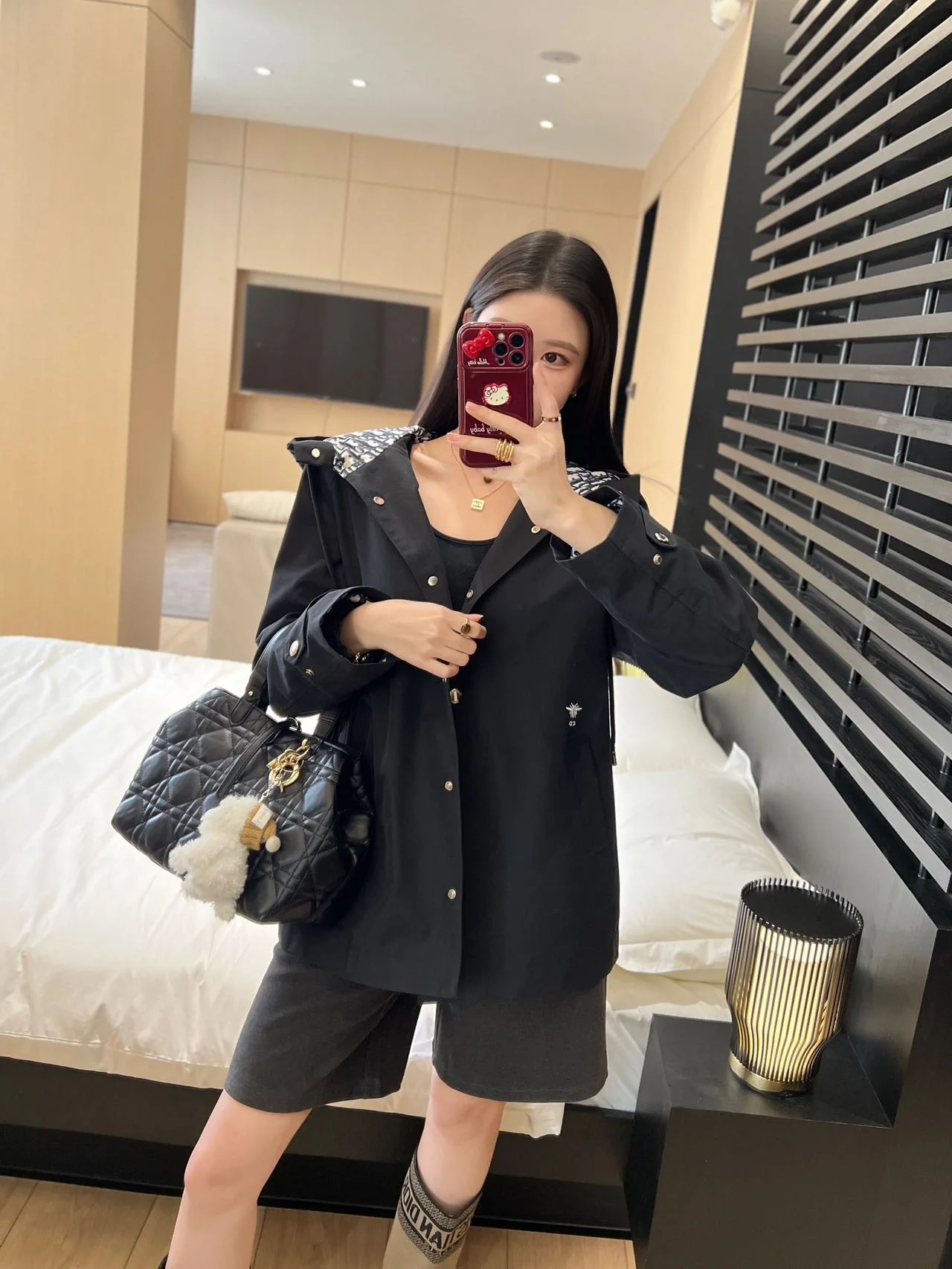 디올 벌 자수 중기장 여성 자켓 상세 이미지 1