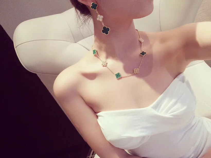반클리프앤아펠 10 플라워 다이아몬드 목걸이 상세 이미지 1