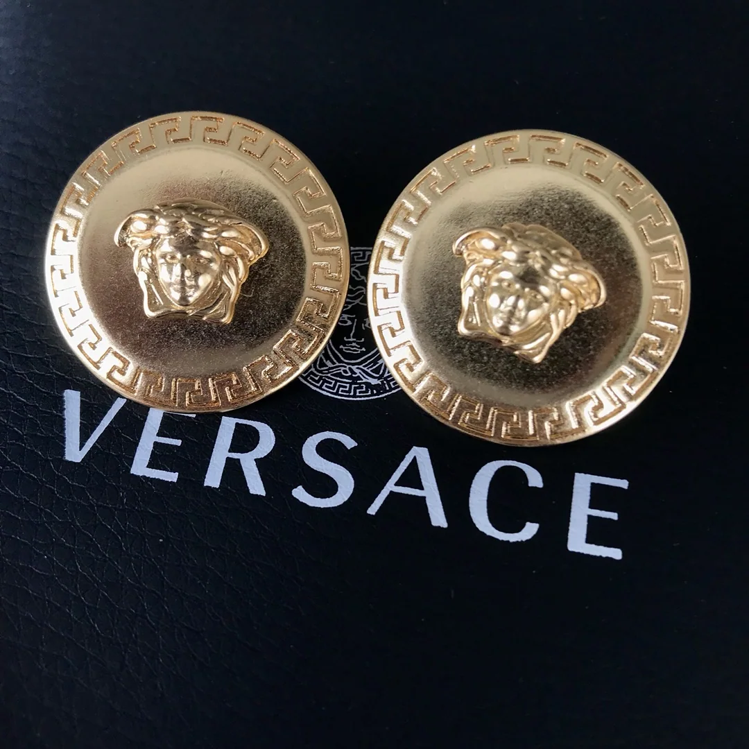 베르사체 귀걸이 63364 Versace Earrings 상세 이미지 3
